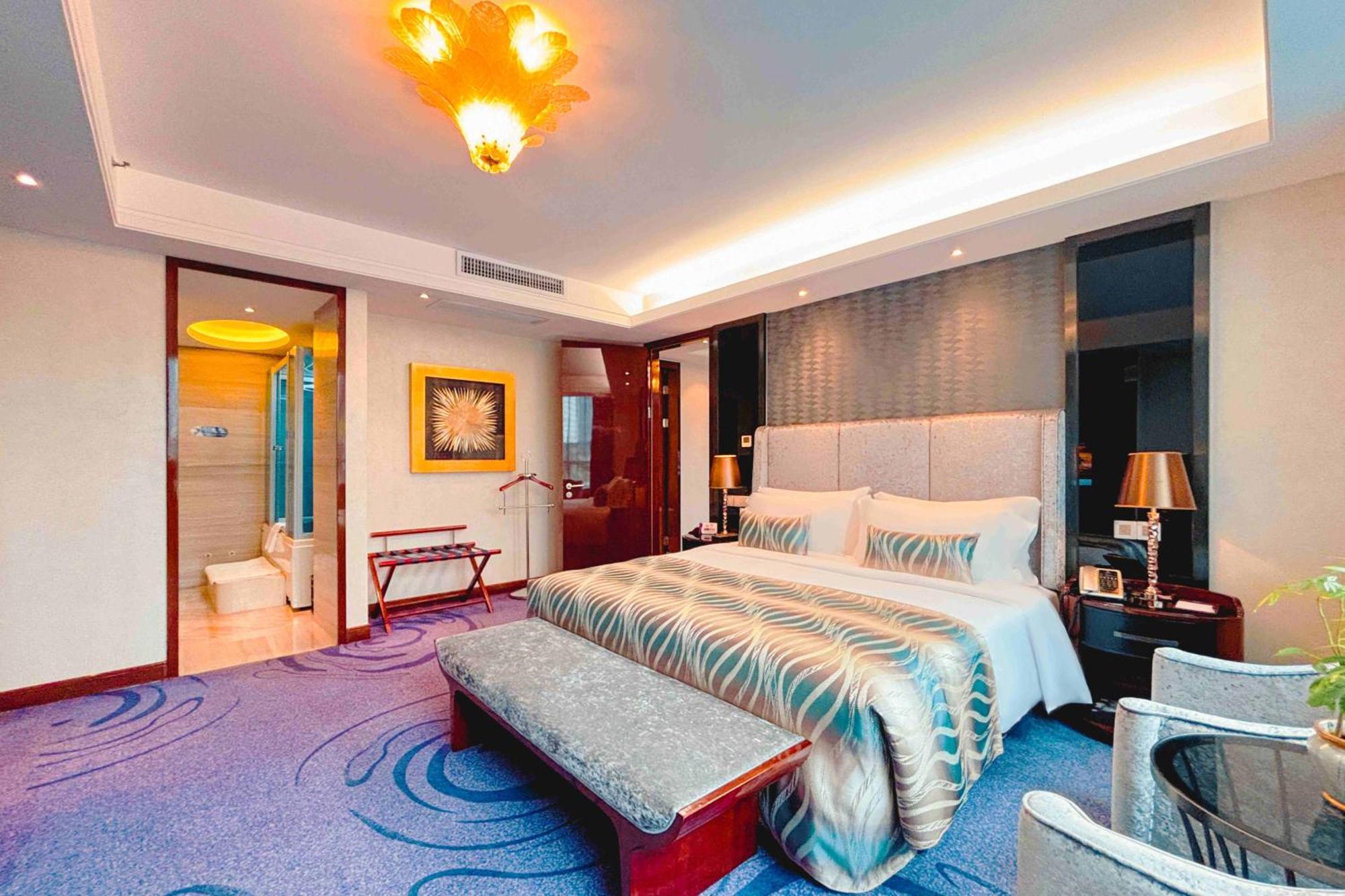 Sentosa Hotel Shenzhen Feicui Branch, Enjoy Tropical Swimming Pools And High-Class Fitness Club Zewnętrze zdjęcie